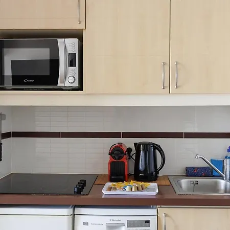 Résidence Piscine Vue Parking 4 Personnes Apartamento