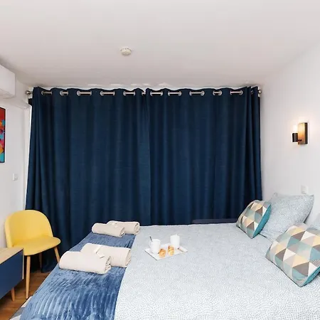 Résidence Piscine Vue Parking 4 Personnes Apartamento