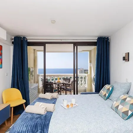 Résidence Piscine Vue Parking 4 Personnes Apartamento